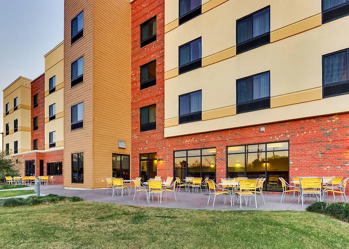 Fairfield Inn & Suites By Marriott Dunn I-95